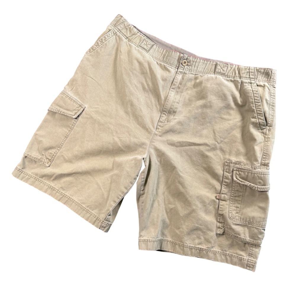 VTG Old Navy Y2K Cargo Shorts‎ Mens 44W Tan Khaki Cotton Canvas Utility Relaxed
